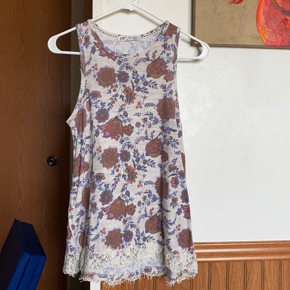 Floral tank
